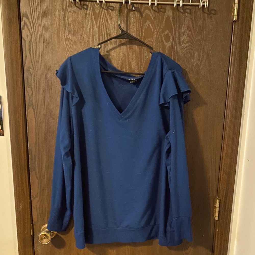 Torrid v neck flutter sleeve top